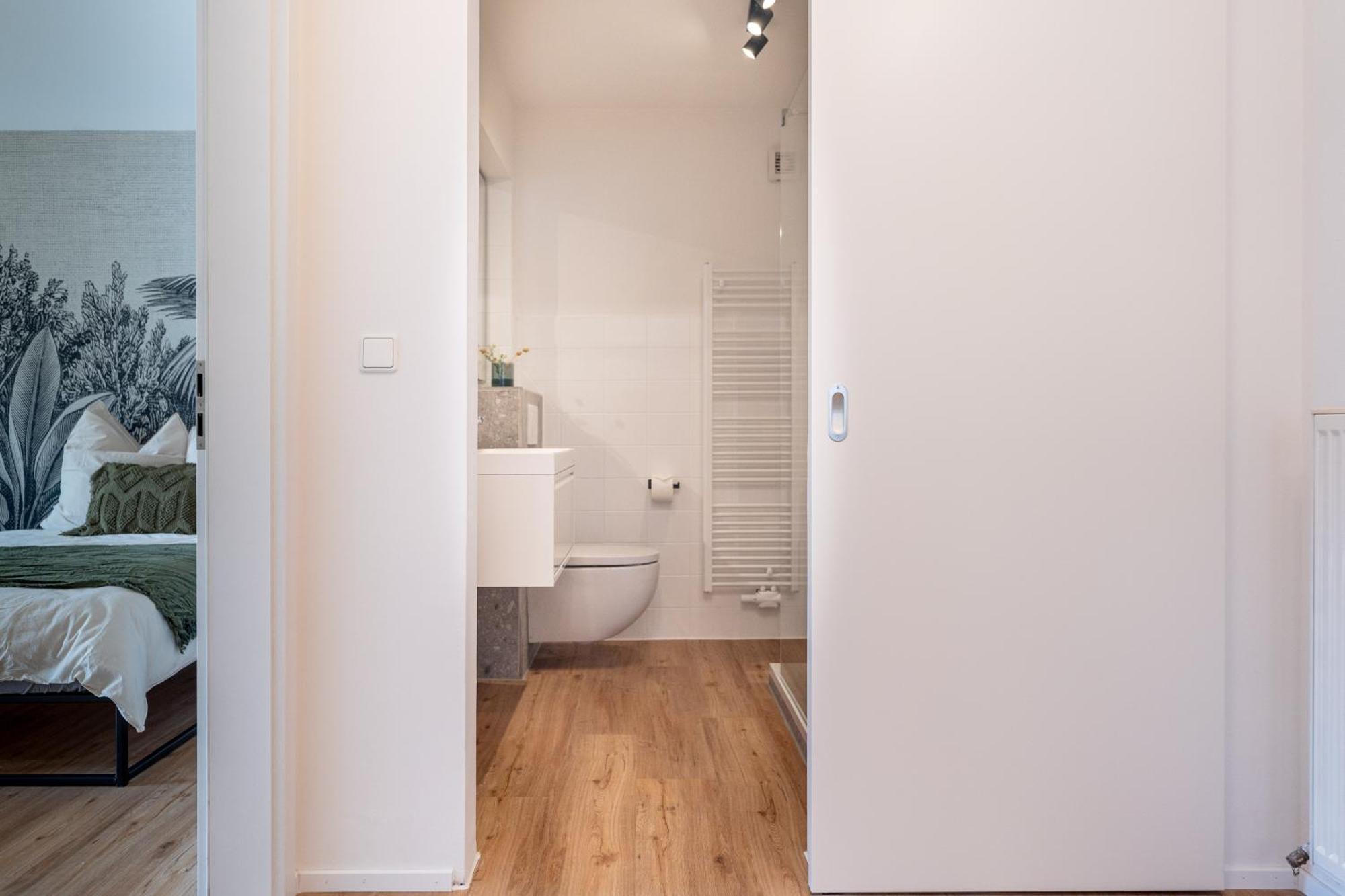 Apartment Lexapartments Altstadt Zentral 80qm In Lorenz *