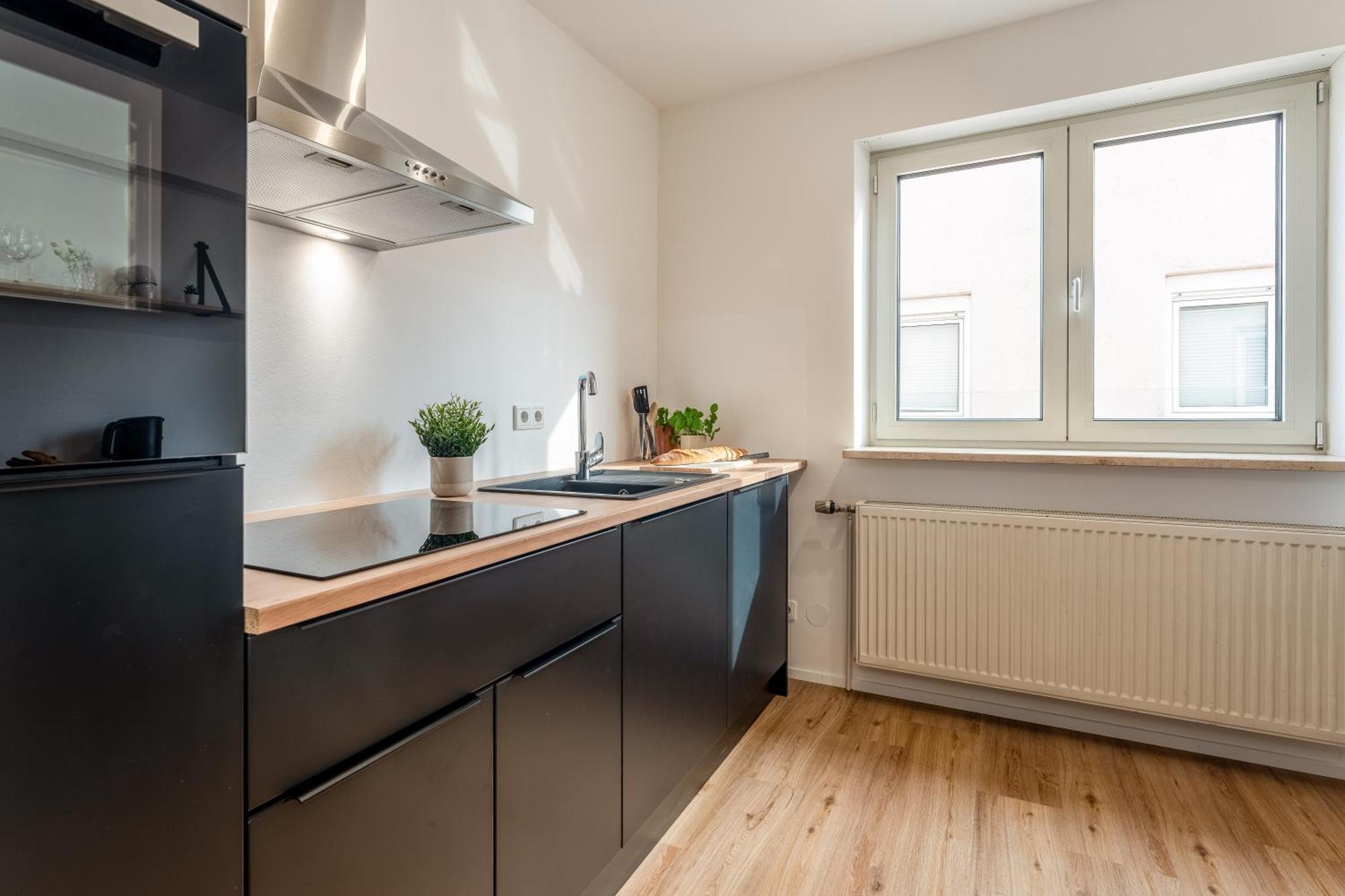 Lexapartments Altstadt Zentral 80qm In Lorenz *